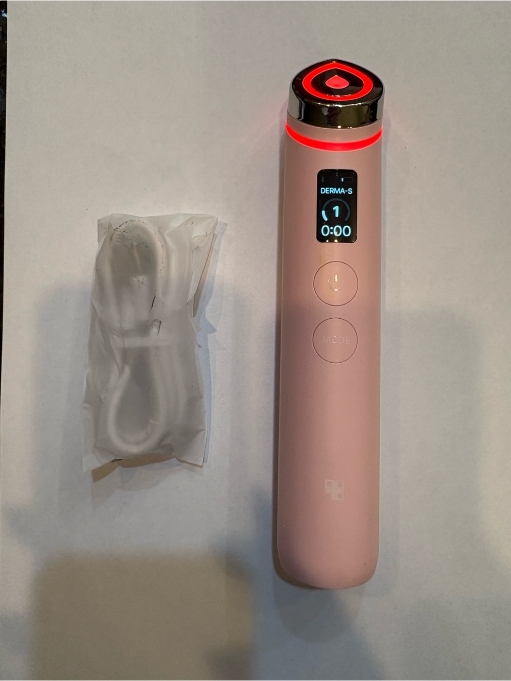 Medicube Portable Pink Facial Booster Pro Device